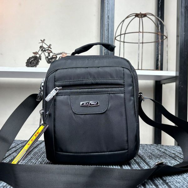 MAX M-292 Messenger Bag