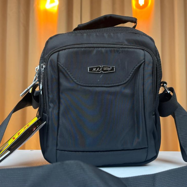 MAX M-296 MESSENGER BAG